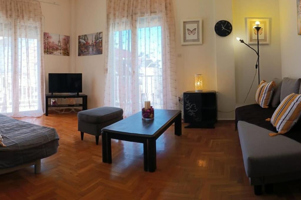 Апартаменти Department Mets, Near Acropolis Афіни Екстер'єр фото
